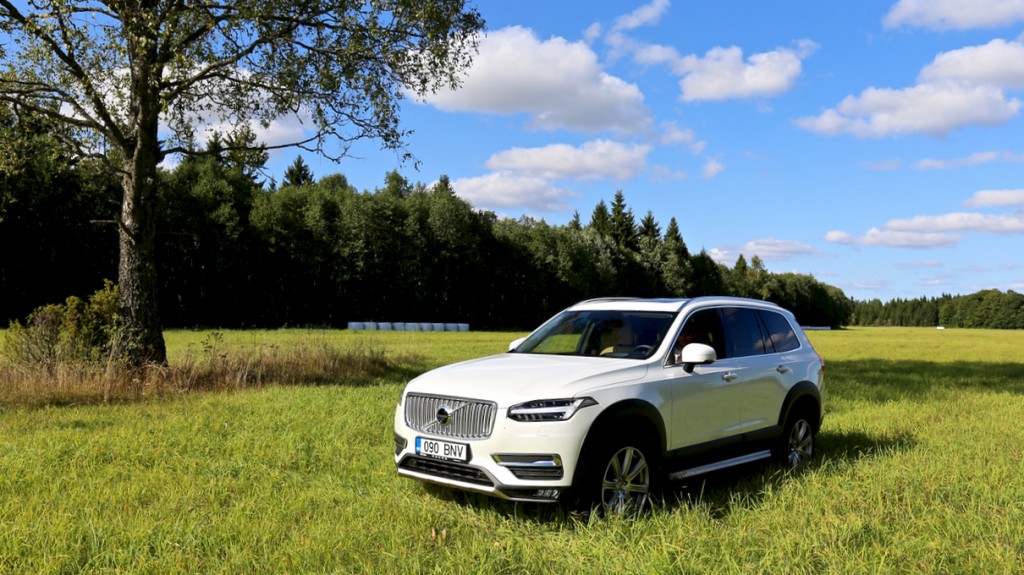 Suur naistelemmik XC90: sõidab seal, kus vaja volvo xc90