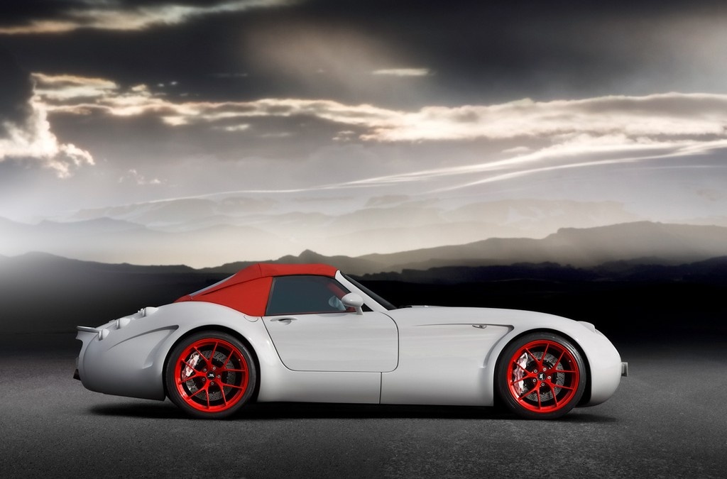 Kõlakas: sportautotootja Wiesmann tõuseb fööniksina tuhast
