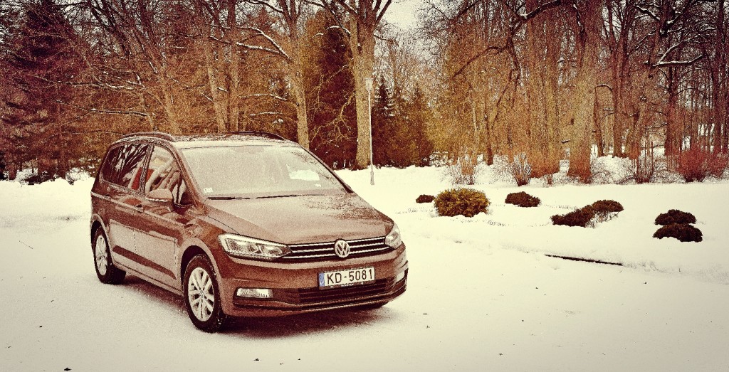 Vooruslik seitsmekohaline, Volkswagen Touran