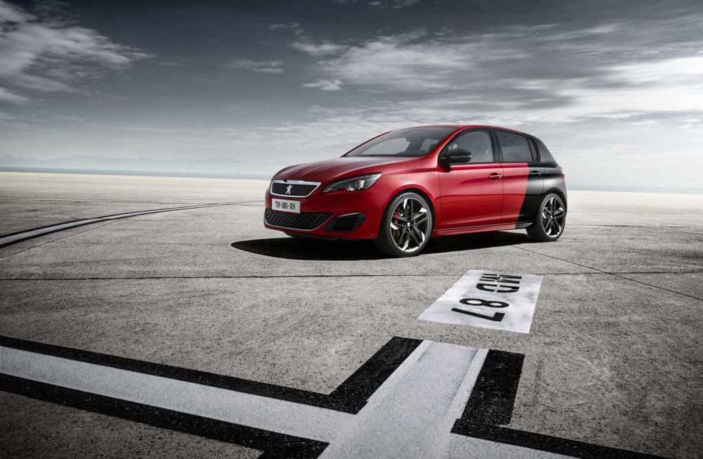 Punane ja must Peugeot 308 GTi Peugeot 308 GTi