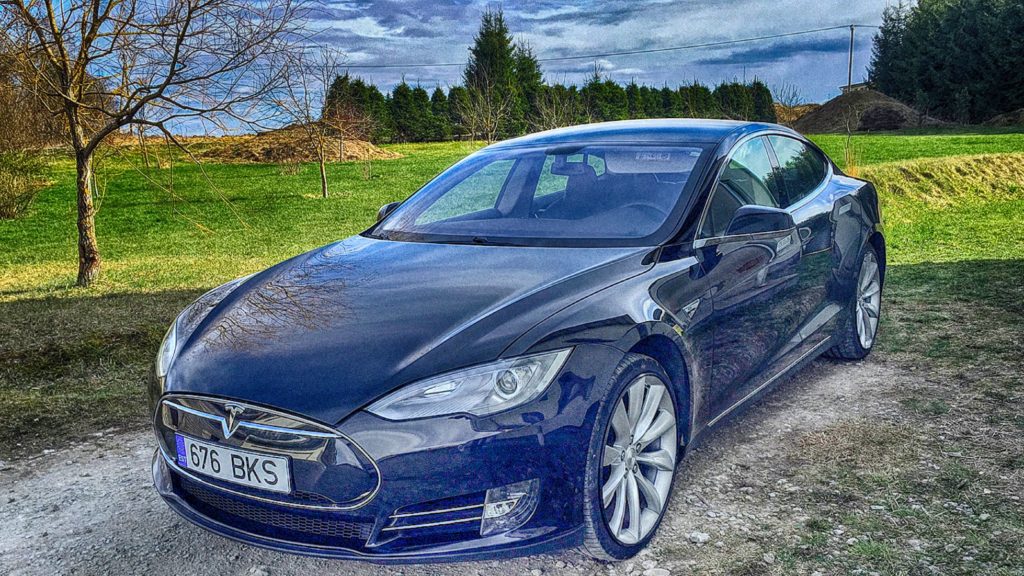 Lugeja proovisõit: Tesla Model S P85, vinge kiirendus, aga mürarikas sõit Tesla Model S