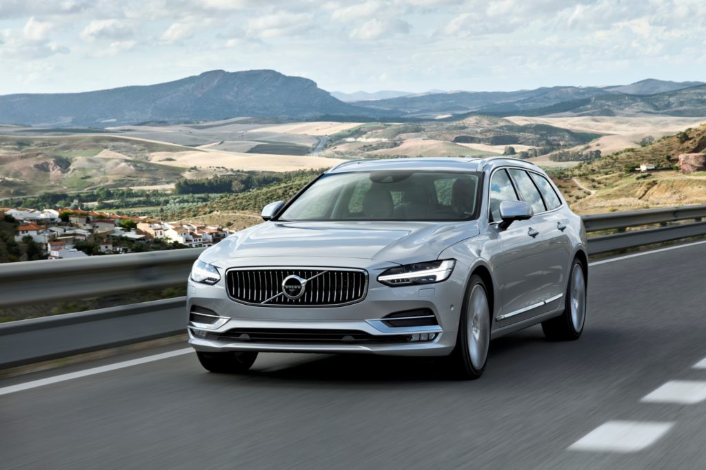 Uus Volvo V90: peaaegu isejuhtiv esinduslik universaalauto Volvo V90