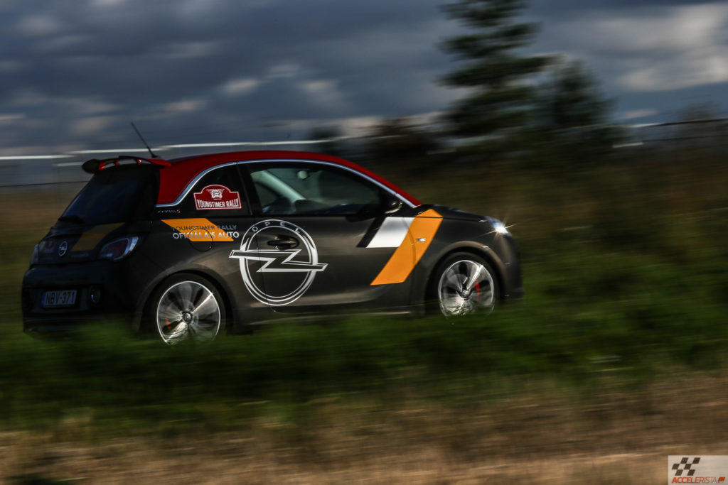 Opel Adam S: päkapikumõõdus kurvikuningas Opel Adam S