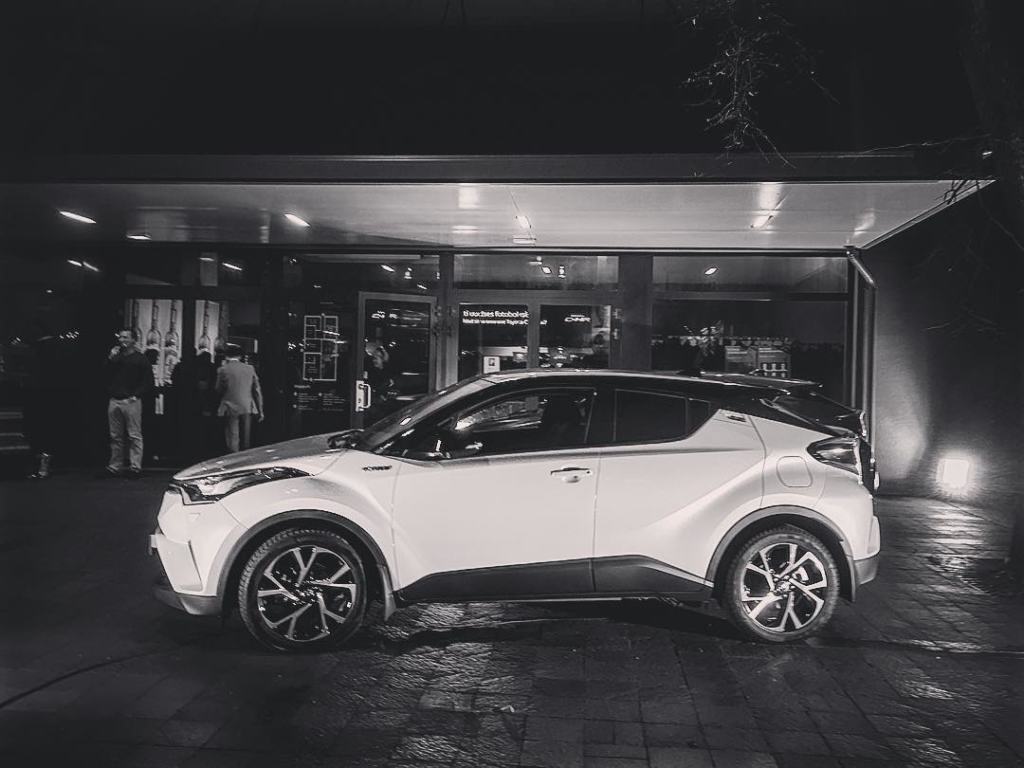 Suur galerii: Toyota C-HR esmaesitlusel tinistati filmirahvas autofännideks toyota c-hr