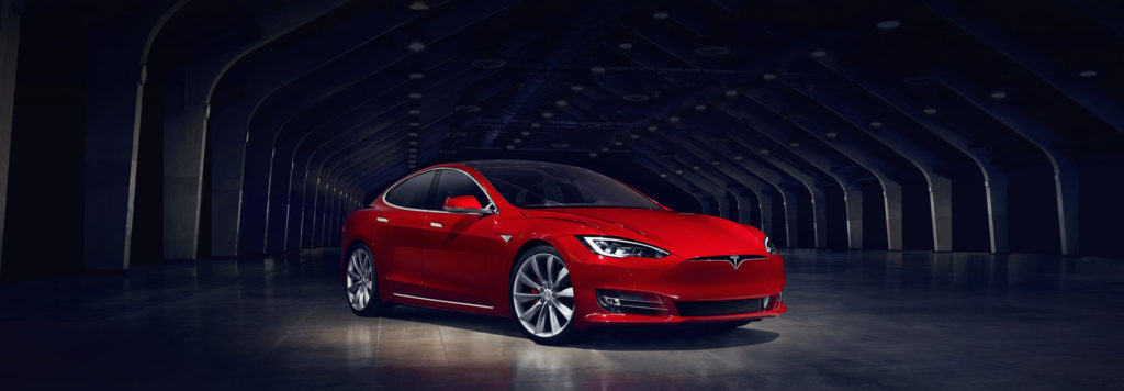 7200 eurot kodurahu eest: Tesla maksis Norra Model S omanikele kopsaka valuraha tesla model s