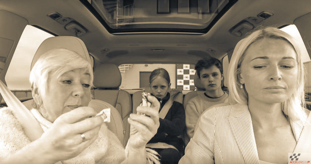 Video: juhi häirimine kaassõitjate poolt võib lõppeda õnnetusega. Kuidas olukorda lahendada? roolis vastutan mina