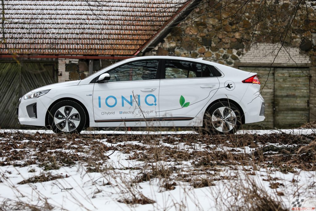 Pilk peale, käsi külge: elektriauto Hyundai Ioniq ehk Tesla, ma olen sul teine! ioniq