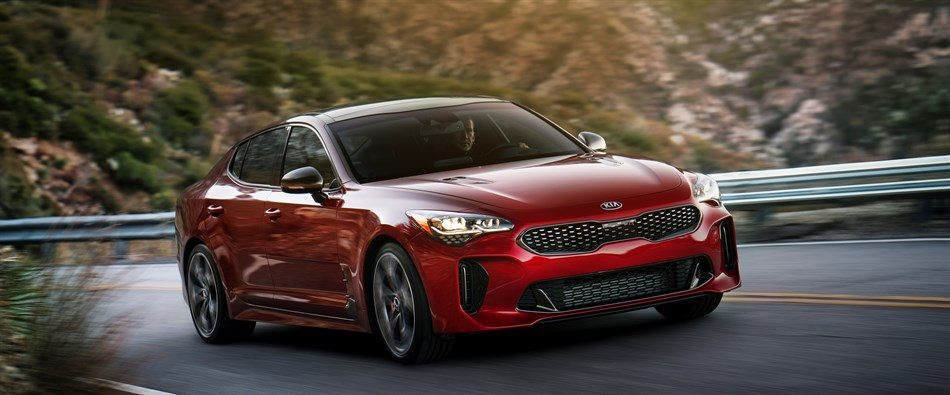 See auto paneb täiega hullu: võimas sportsedaan Kia Stinger lööb kaardid laual laksuga segi kia stinger