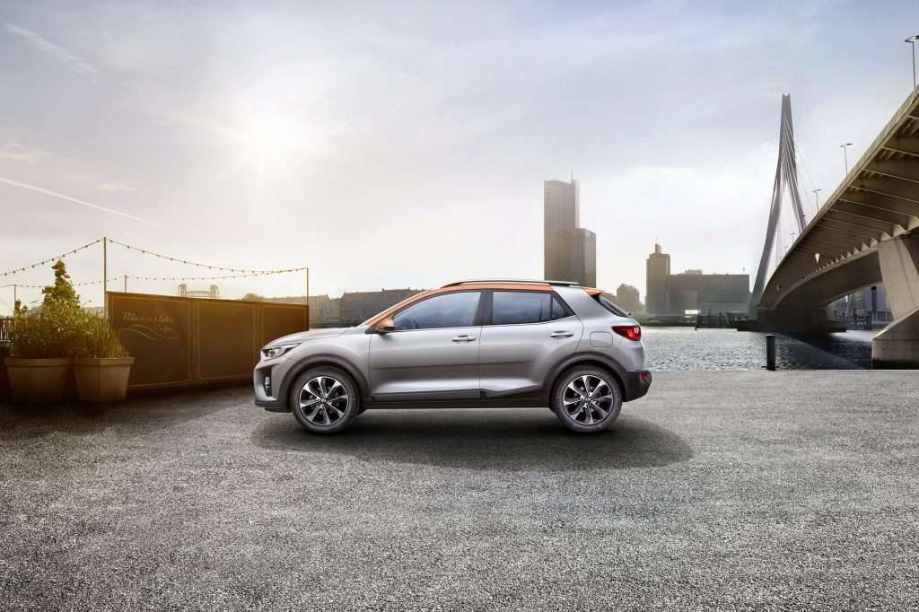 Kia vastus krossoverite buumile: siit tuleb enesekindel Stonic! kia stonic