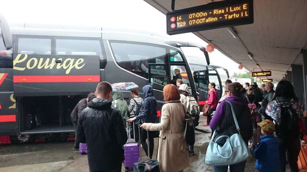 lux express bussipileti hind