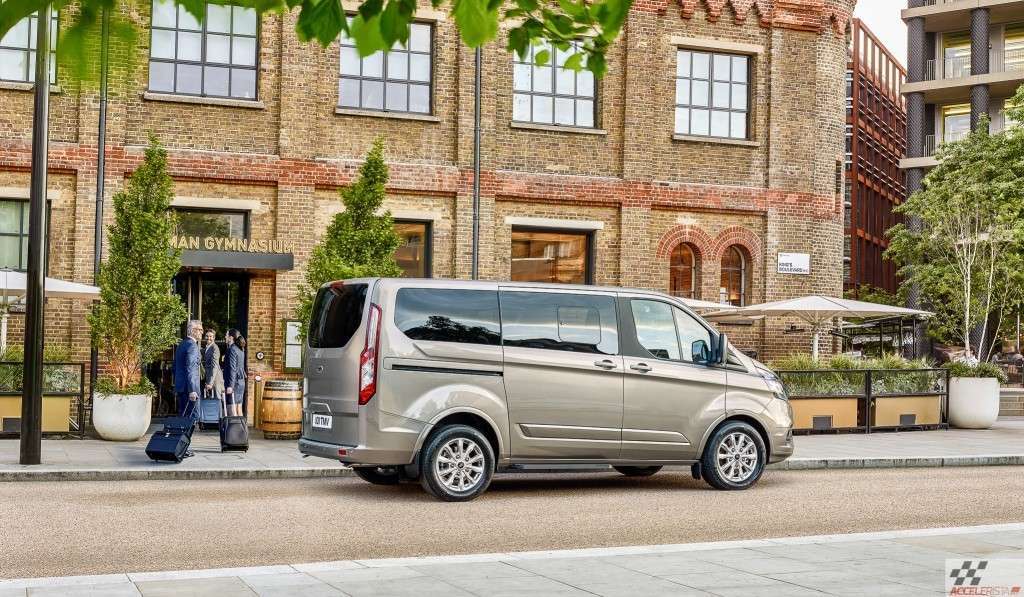 Kisub seiklema! Uus Ford Tourneo Custom väikebuss on tõeliselt mugav sõiduvahend! ford tourneo custom