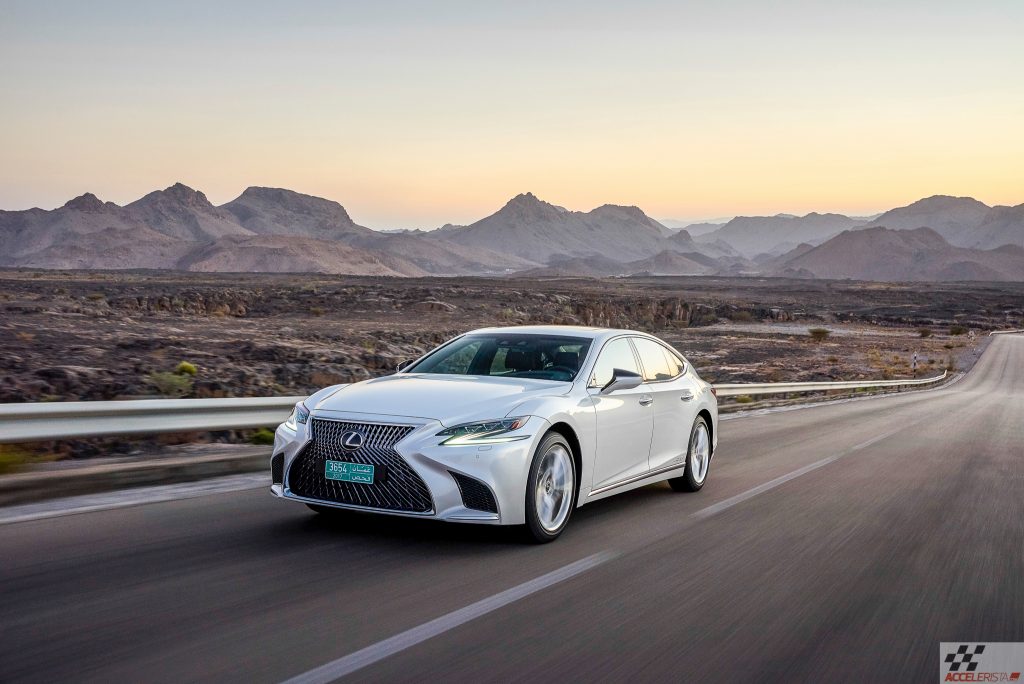 Jaapani autotootja noobel lipulaev Lexus LS – märkamatust eriliseks lexus ls