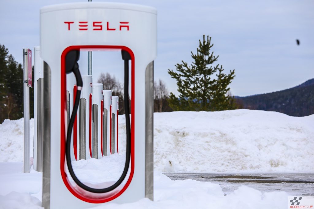 norras elektriautot kiirlaadimine