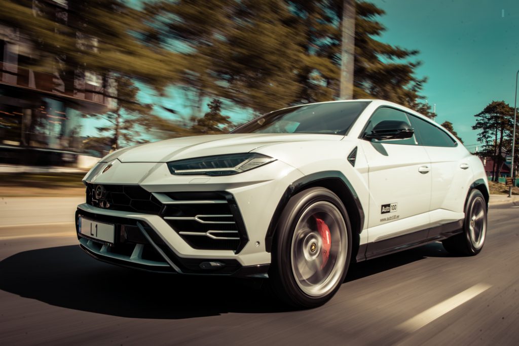 lamborghini urus