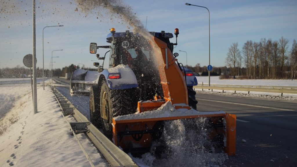 talvel traktor
