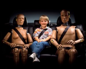 turvalisus turvavöö laps isa ema