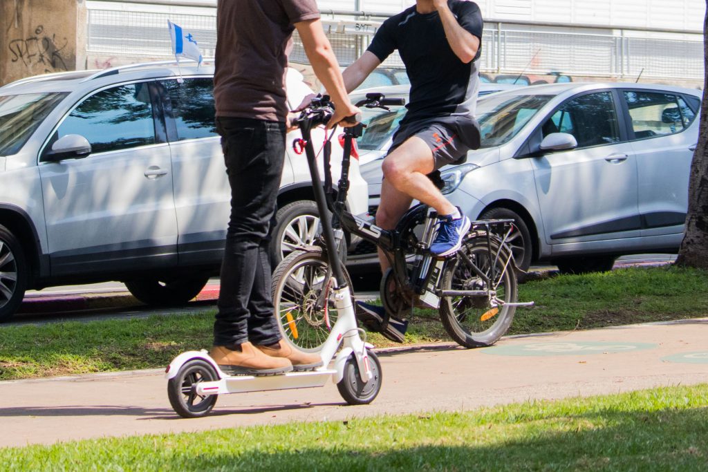 kas touks või jalgratas