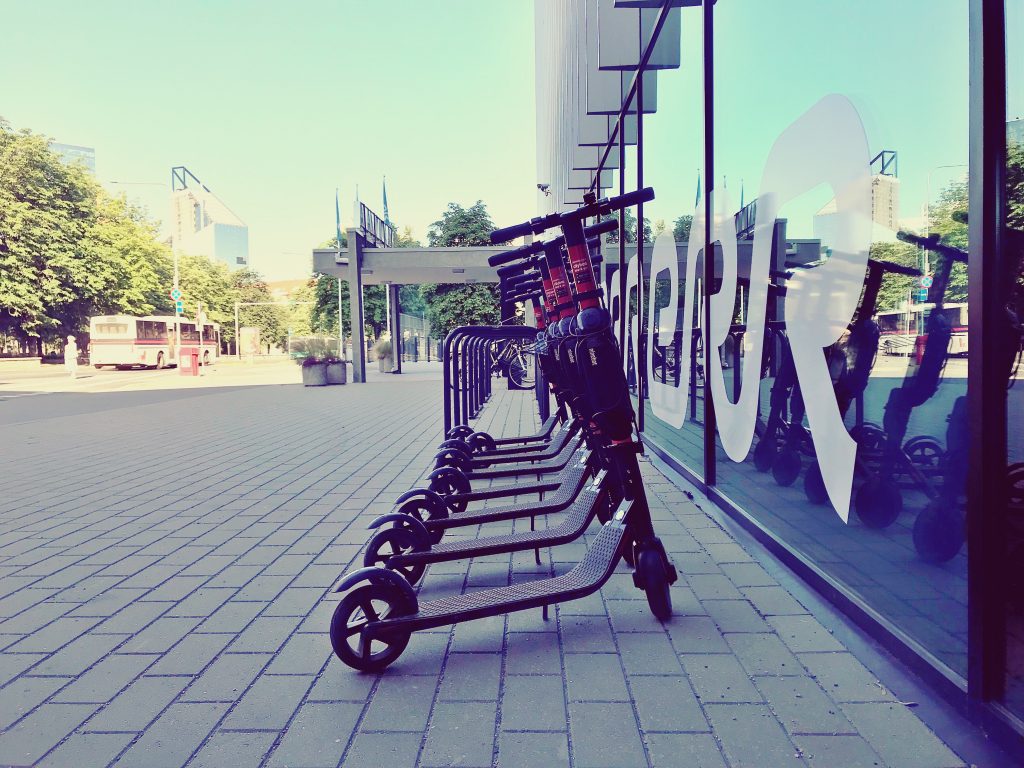 Elektritõuksid saavad päitsed pähe: muudatuste eelnõu läks kooskõlastamisele citybee tõuks eelnõu on plahvatuslikult kasvanud