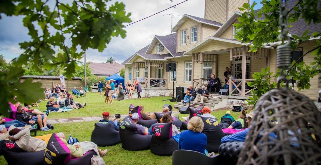 Käsmus toimuv Viru Folk sobib hästi loodustundlikule (auto)matkajale viru folk