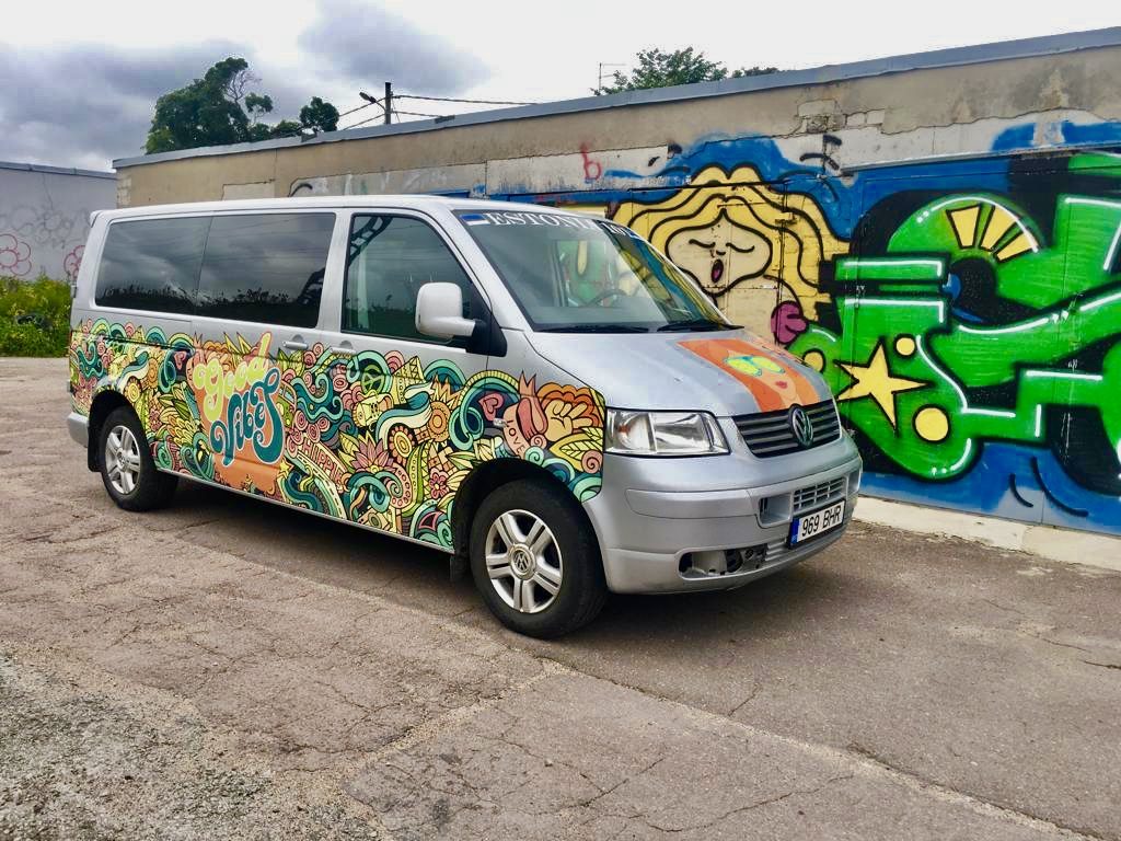 Eestlased ehtisid VW Transporteri, et osaleda Amsterdam-Budapesti retrorallil volkswagen transporter