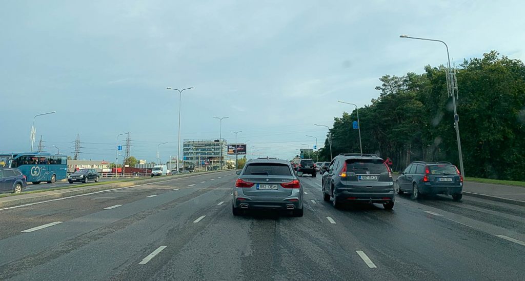 Eesti autopargi eripärad: mis värvi on meie sõiduautod? mis värvi sõiduauto