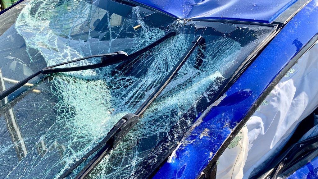 Uuring täismahus: korduvrikkujad põhjustavad sagedamini raskeid liiklusõnnetusi korduvrikkujad