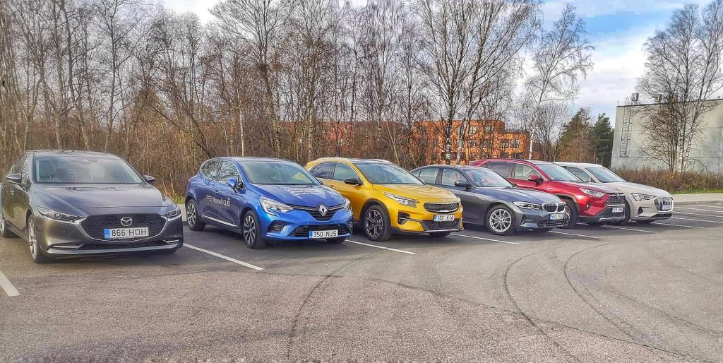 Kui tahad autot kindlustada, vaata nende kolme kindlustusseltsi poole kindlustusseltsi