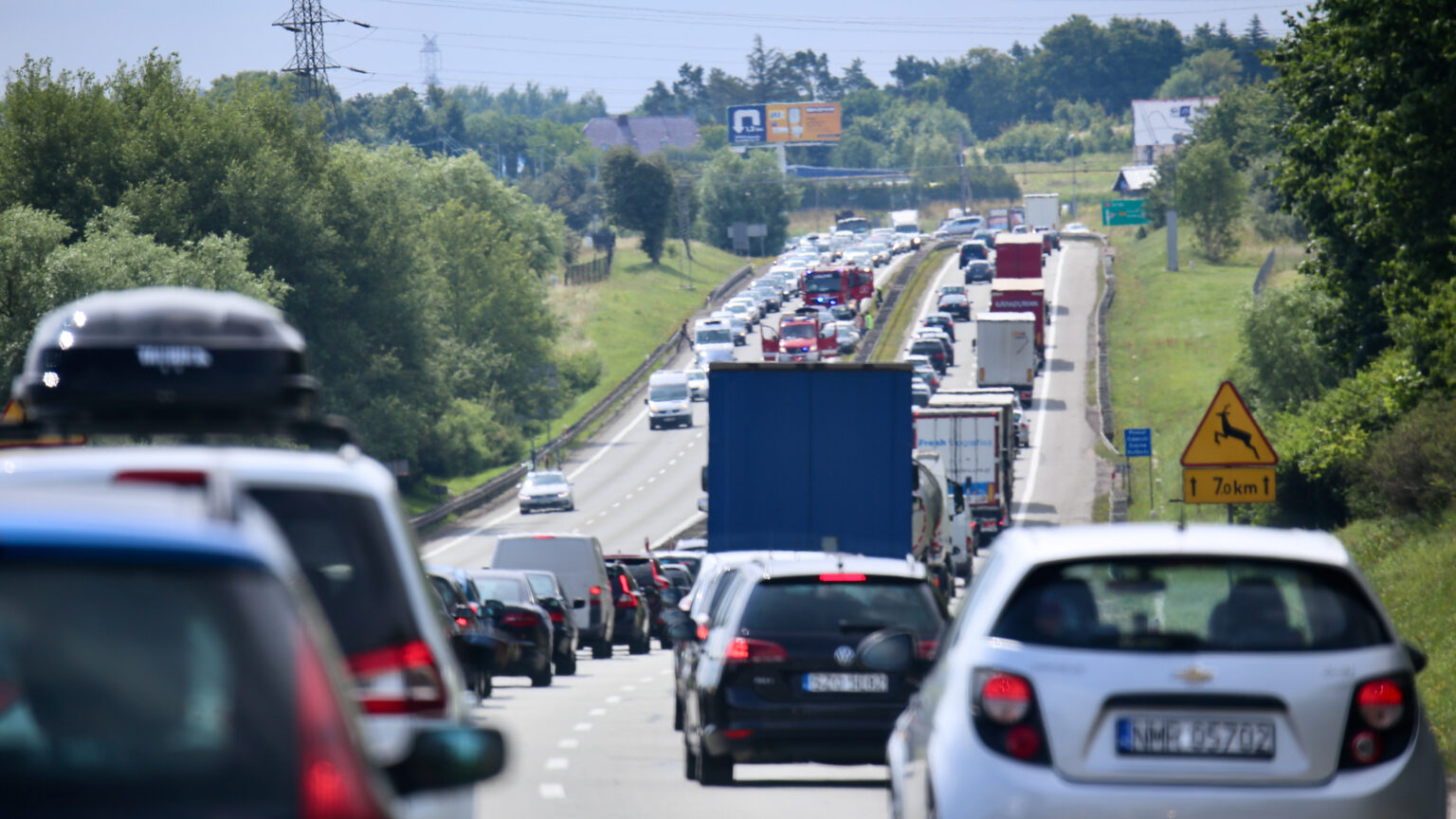 Tegutsege! Hommikul kell 8 kukub kell, pärast seda olete Poola piiril lõksus