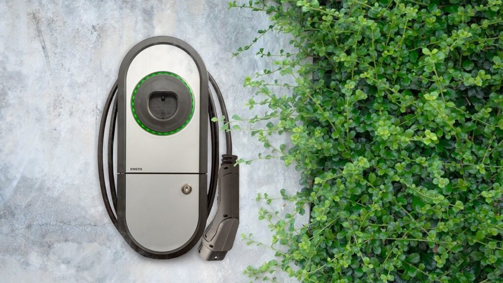 Eestis hakati tootma eramule sobivaid elektriautode kodulaadijaid eramule elektriautode laadijad