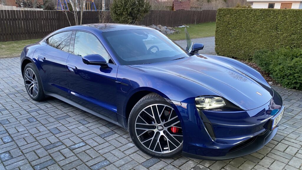 porsche taycan