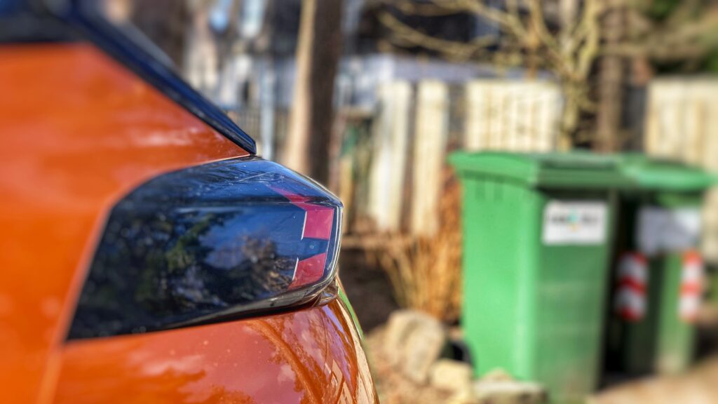 Pargi auto nii, et see jäätmevedajale jalgu ei jää, ja telli vajadusel lisatühjendus