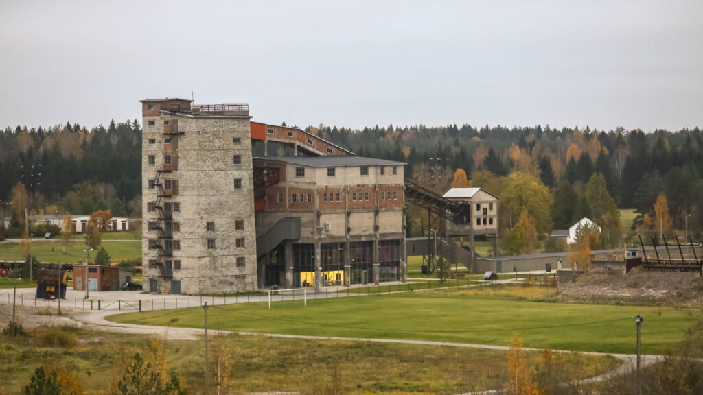 Otse istungilt: Valitsus otsustas õlitehasele antud raha ära võtta valitsus otsustas