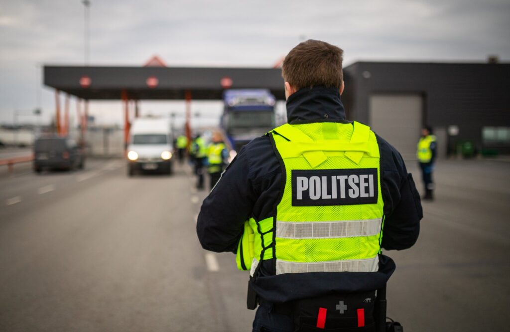 Soomes kasvab narkojoobes autojuhtide arv, kuidas on lood Eestis? narkojoobes