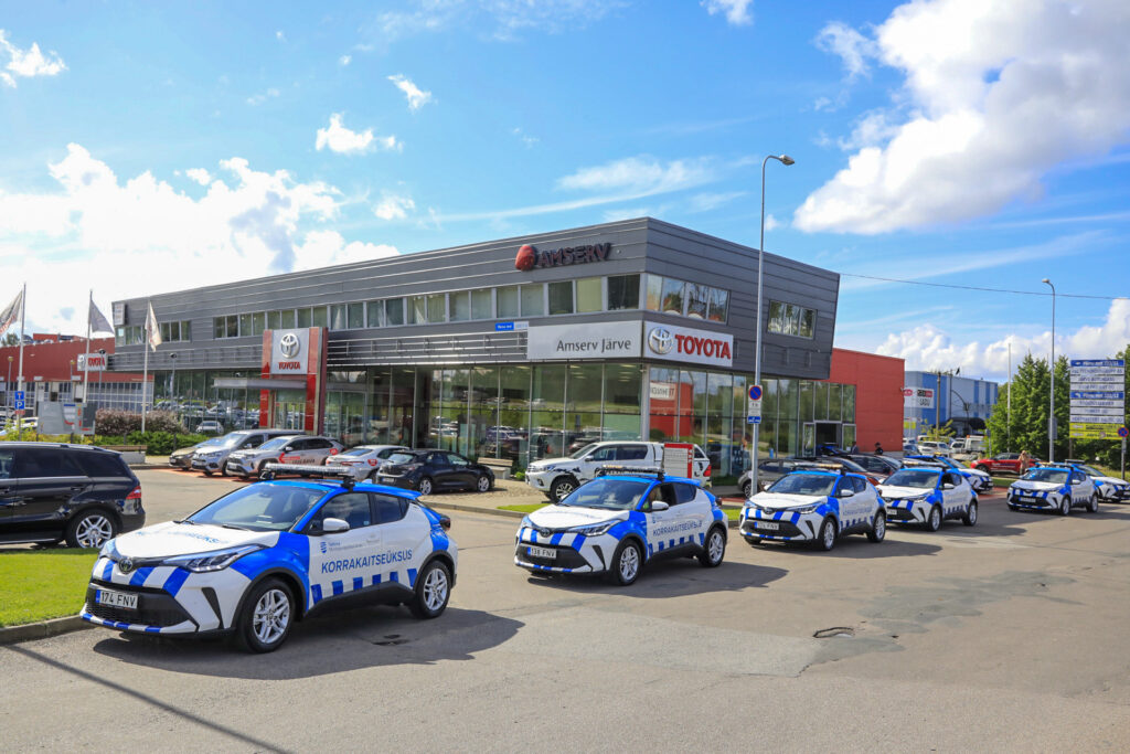 Mupo valis uuteks tööautodeks Toyota C-HR hübriidajamiga krossoverid hübriidajamiga