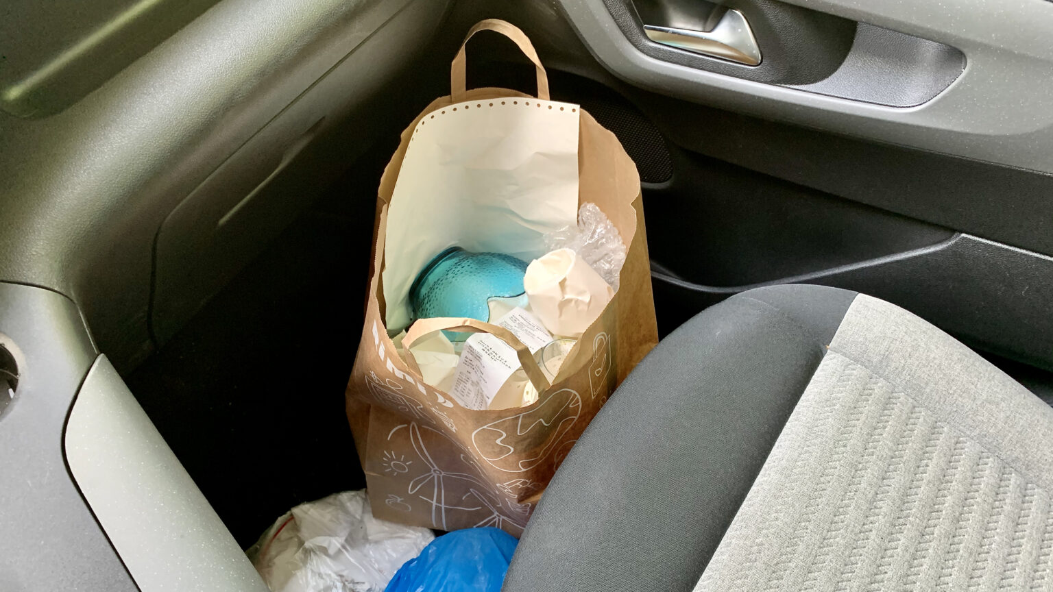 Sõiduharjutus: tänu klaasile ja portselanile saab igaühest parem autojuht parem autojuht