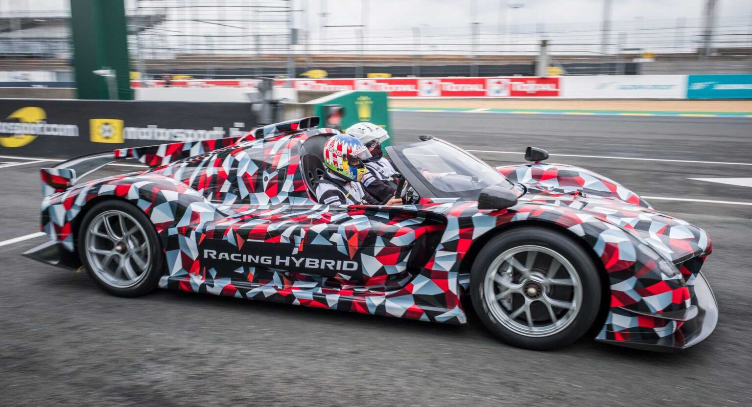 Toyota Le Mans’ hüperauto: kuula häält – mitu silindrit on? Toyota GR Super Sport
