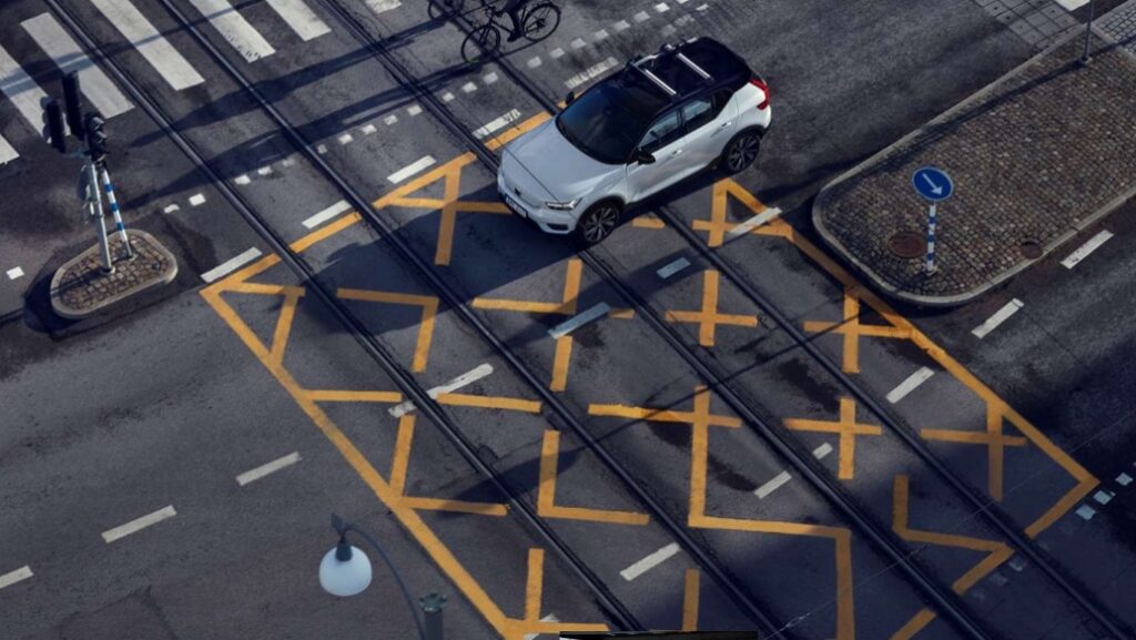 Volvo ühendab kliimaneutraalse linna loomisel jõud Göteborgiga Volvo ristmik