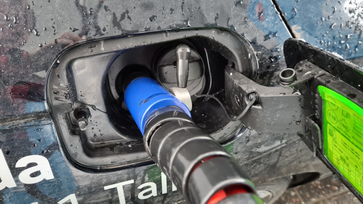 “Istmesoojendus” 121: kütuseturismi uued lemmikud – Pärnu ja Läti? Škoda Octavia CNG