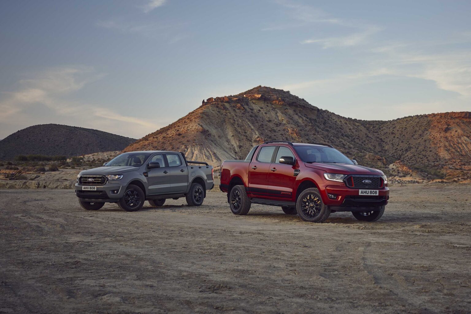 Euroopa enimmüüdud pikapi mudelivalik täieneb kahe erimudeliga Ford Ranger Stormtrak ja Wolftrak