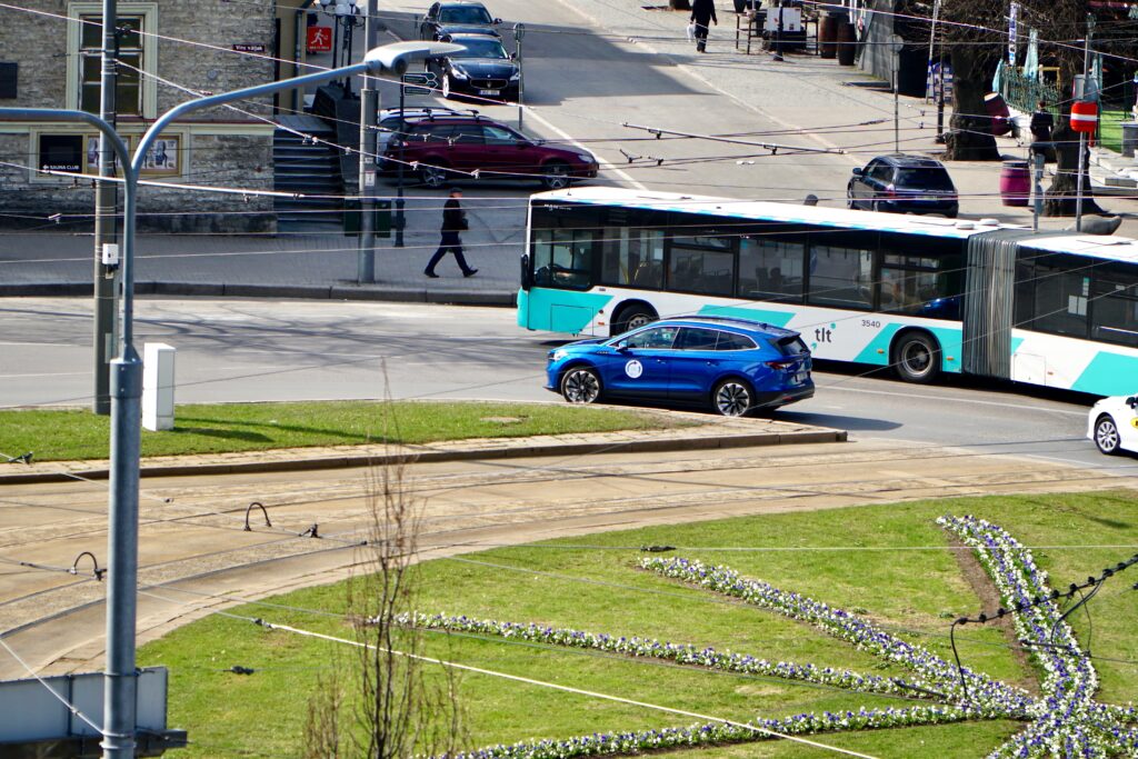 Autoga 739 tiiru järjest Viru ringil: kas mõistlik või ohtlik eksperiment? viru ringil