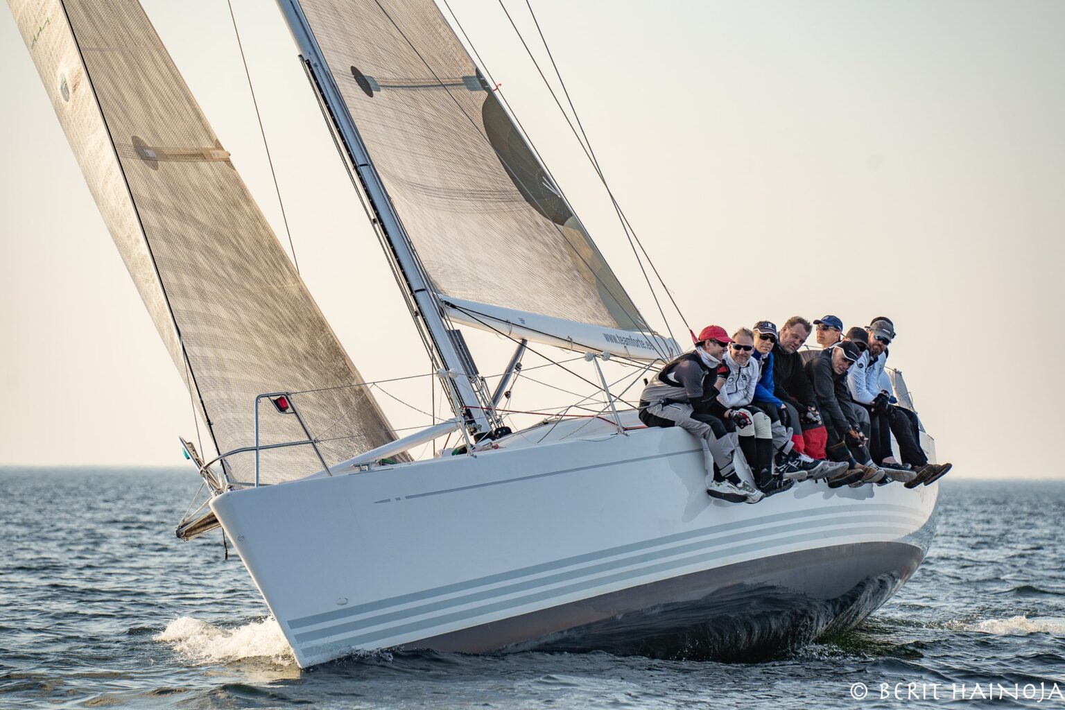 Avamerepurjetamise MM läheneb ehk kuidas on maailmameistritega trenni teha Avamerepurjetamise MM-i harjutus