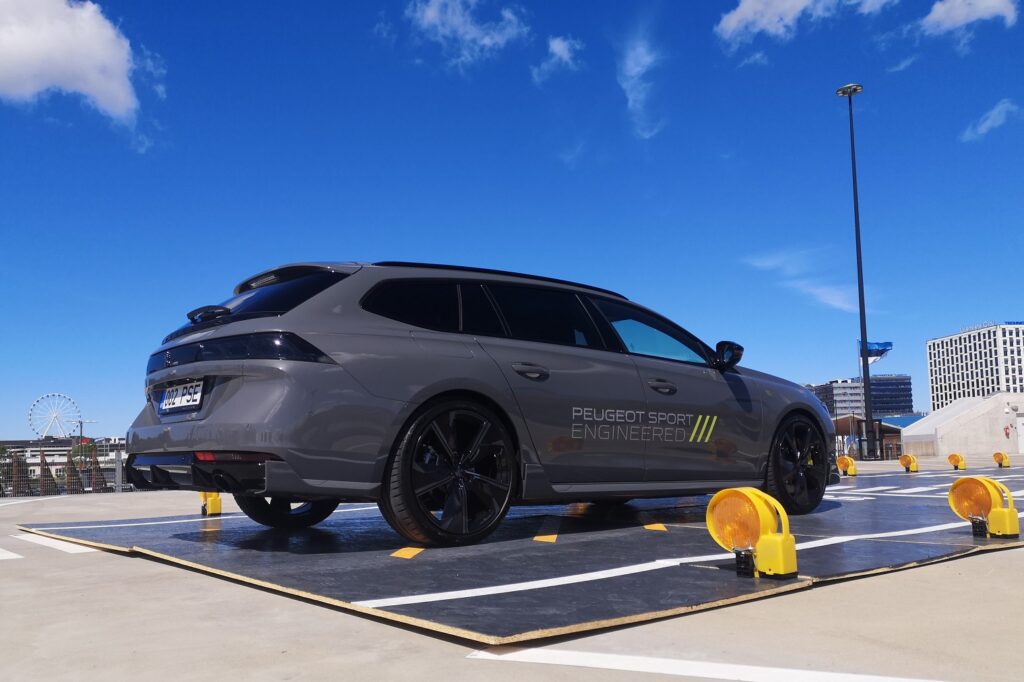 Peugeot 508 Sport Engineered SW