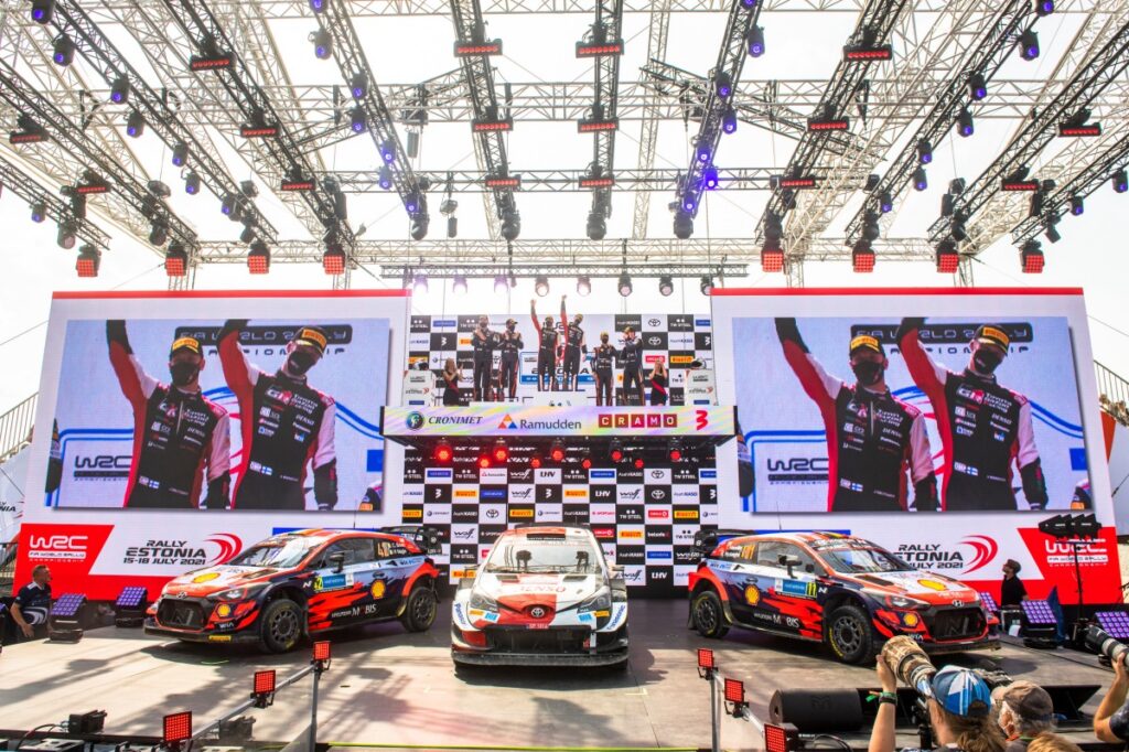 Kalle Rovanperä kirjutas end WRC Rally Estonia võiduga ajalukku Rally Estonia poodium 2021
