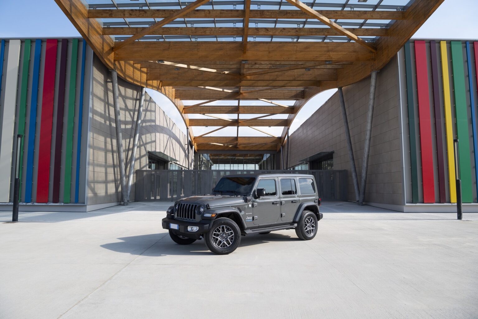 Jeep Wrangler jõuab ka pistikuhübriidina Eesti turule Jeep Wrangler 4xe