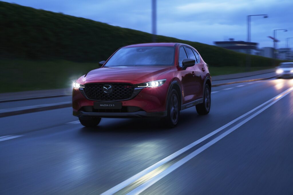 2022. mudeliaasta Mazda CX-5 läbis põhjaliku uuenduskuuri Mazda CX-5 2022