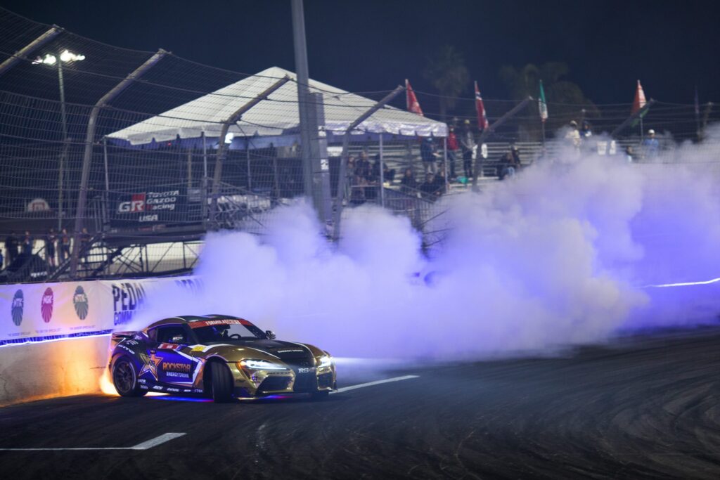 Formula Drifti maailmameistriks tuli norrakas Fredric Aasbø Formula Drift 2021 Irwindale Aasbo