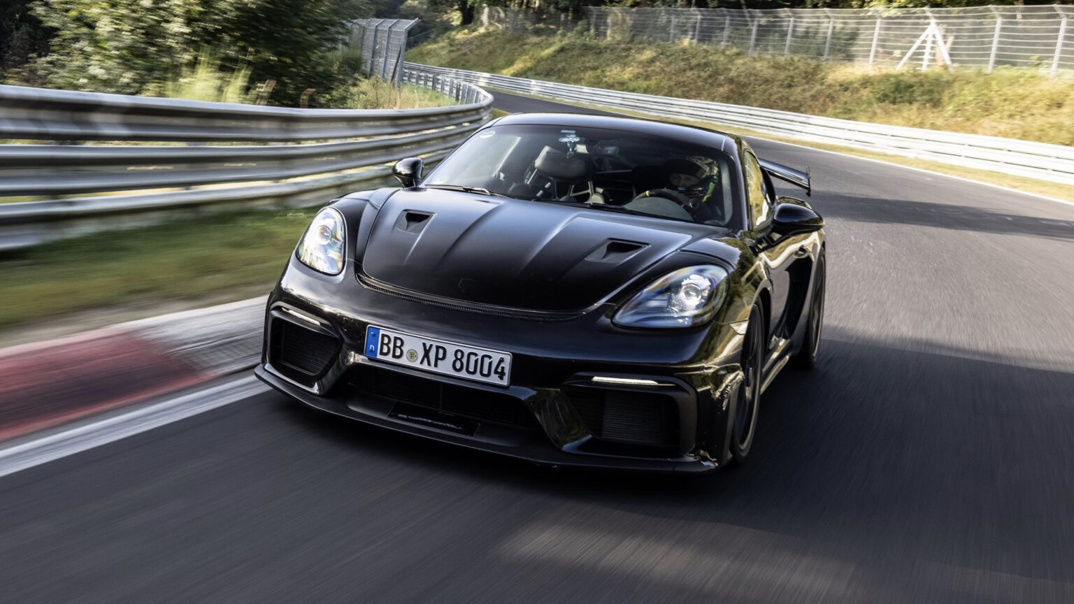 Porsche õrritab: tulemas on kõige kiirem Cayman – GT4 RS Porsche Cayman GT4 RS