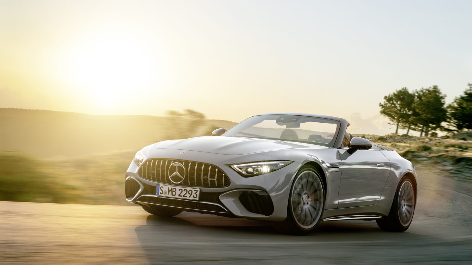 Uus Mercedes-AMG SL: ikooni uus põlvkond Mercedes-AMG SL