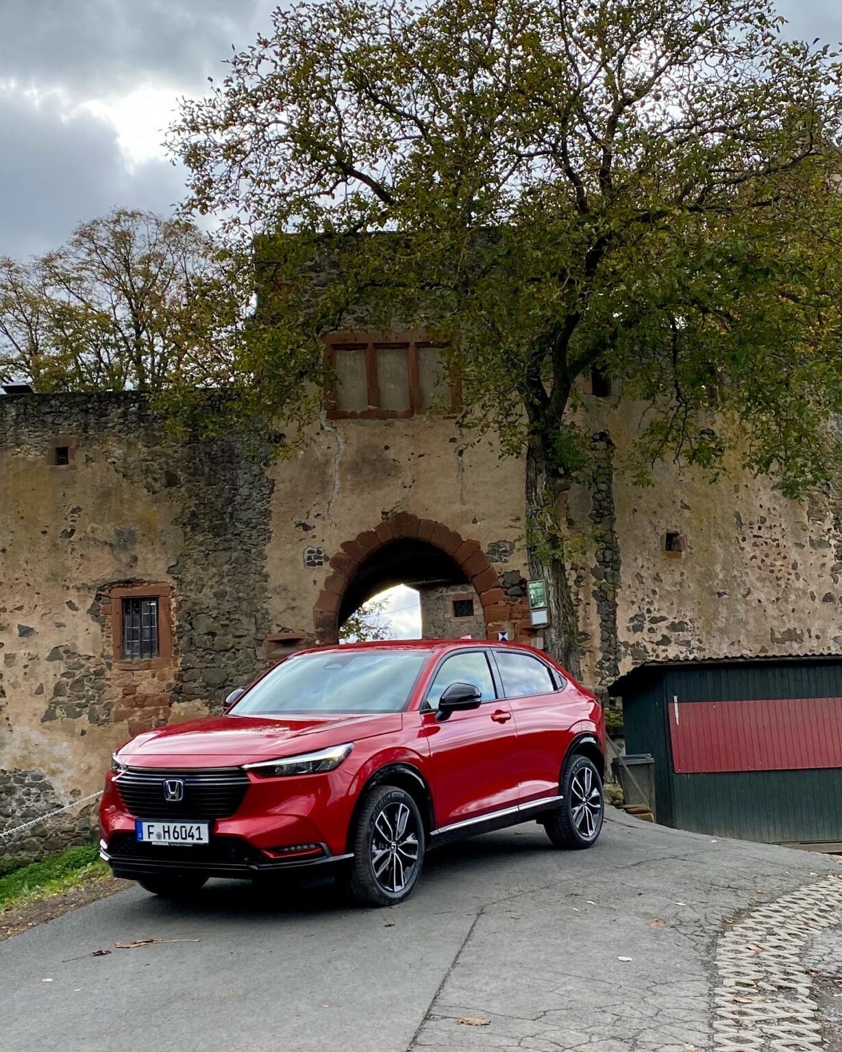 Honda HR-V: rahulik, stiilne ja ruumikas ehk igati mõistlik pereauto Honda HR-V 2021