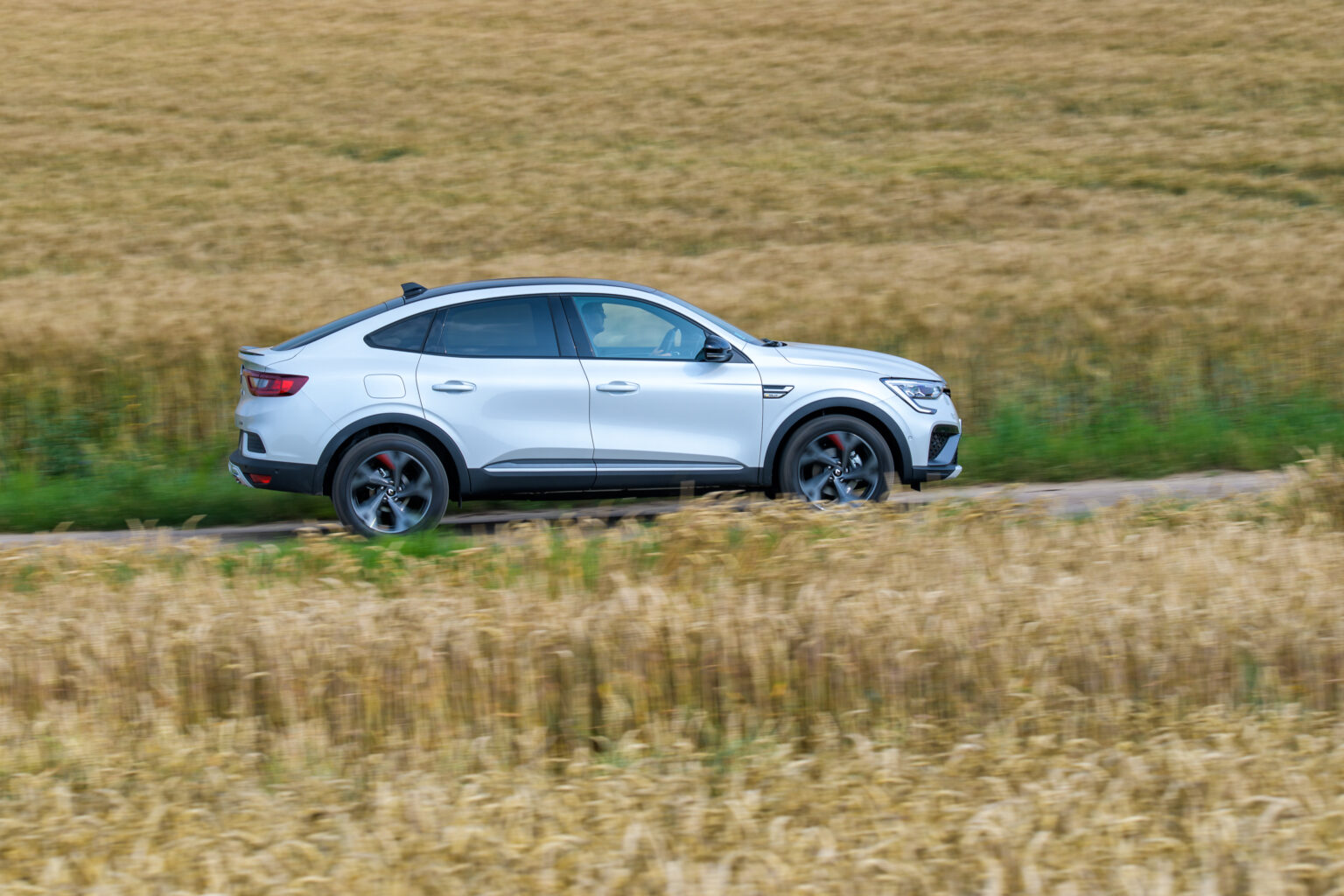 Renault Arkana – järjekordne mõttemallide murdja Renault Arkana